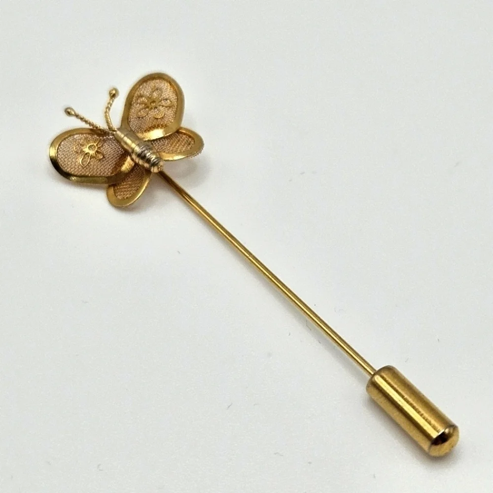 VINTAGE CMA Gold-Tone 3D Butterfly Stick Pin